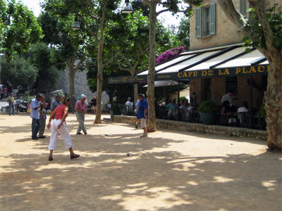 Petanque in Provence