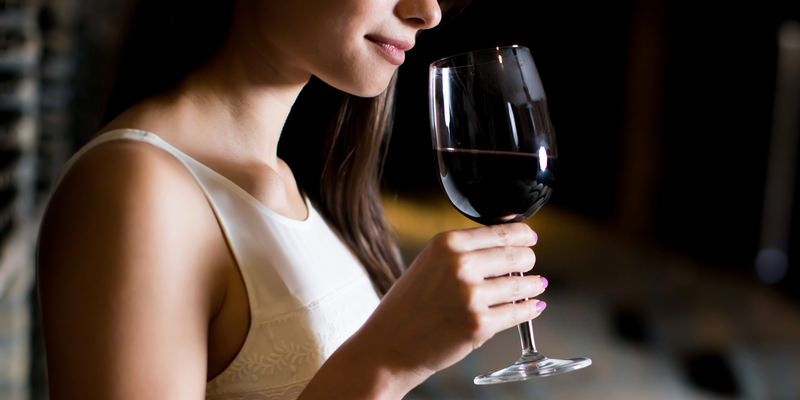 Do You Really Need To Switch Glasses When Wine Tasting?