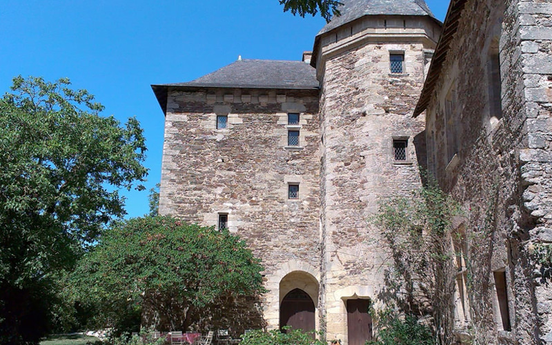 8 Extravagant Loire Valley Air BnBs To Rent This Summer