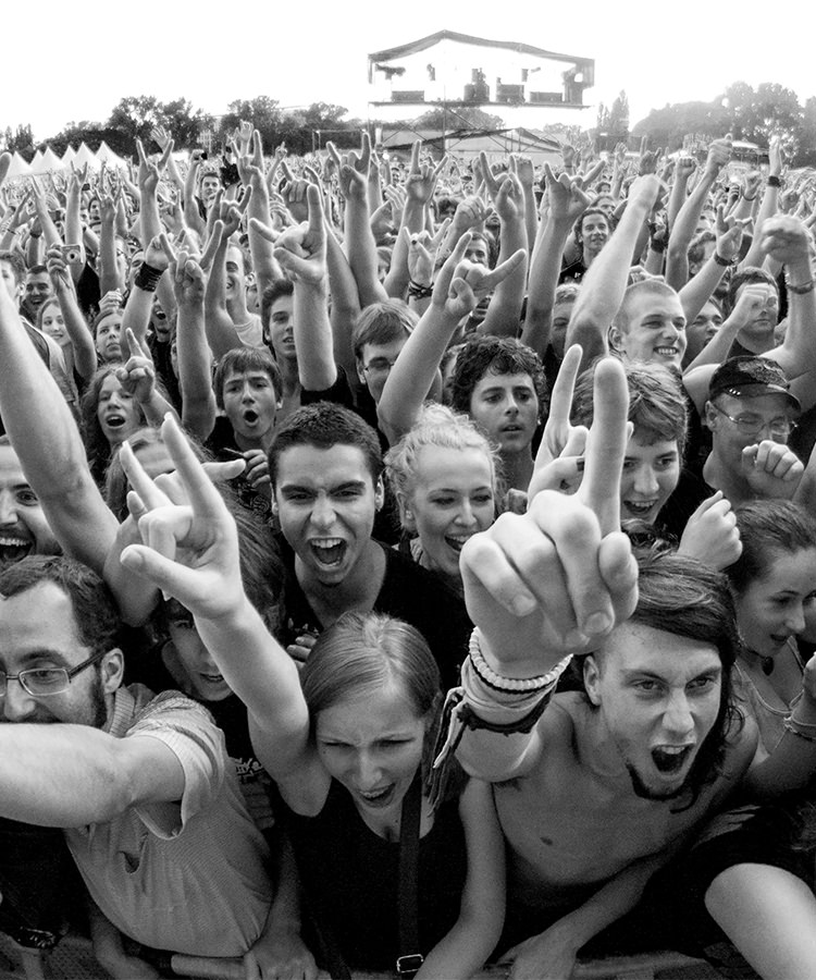 This Music Festival Built a 4-Mile Beer Pipeline