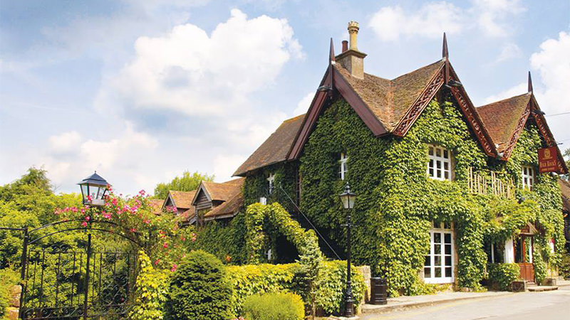 why you shouldn't write a negative review of restaurants in england