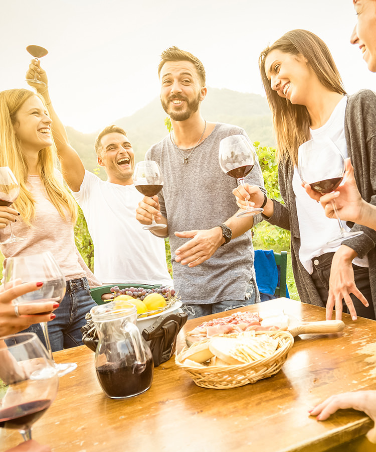 7 of the Best Wines for Summer Barbecue Season