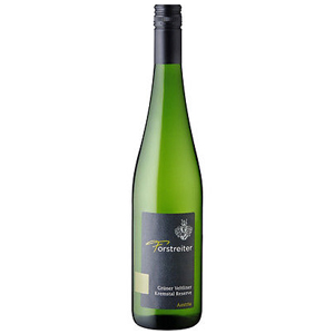 Forstreiter Gruner Veltliner is one of the best wines to serve during your summer barbecues this season