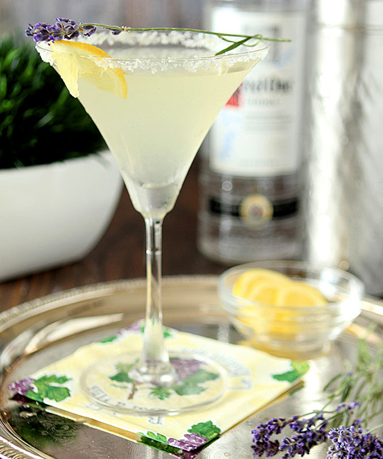 This Lavender Lemonade Martini is a mouthwatering martini to make this summer 