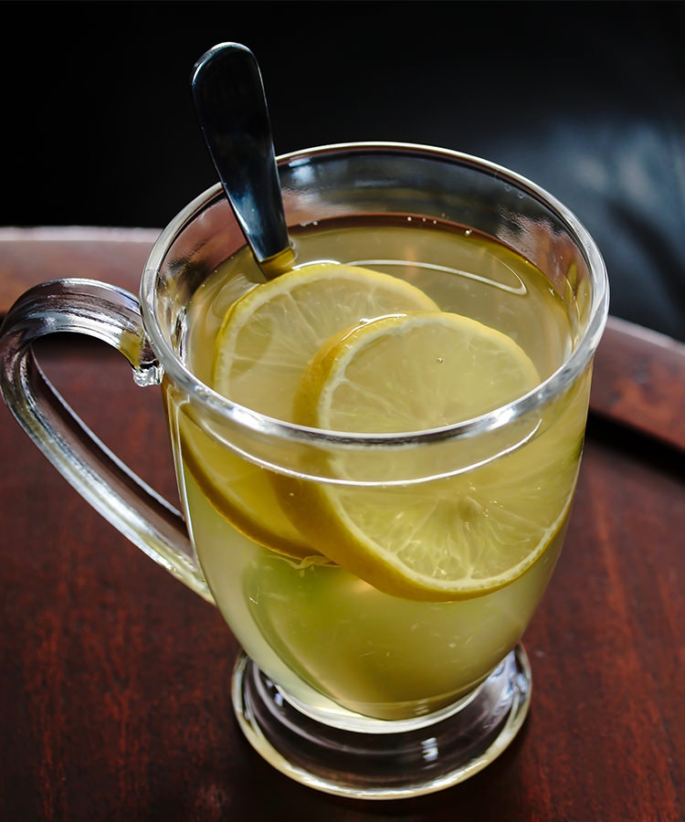 How Do You Make a Hot Toddy With Rum?