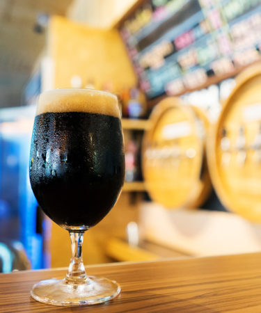 6 of the Best Porters and Stouts to Warm Up Your Winter