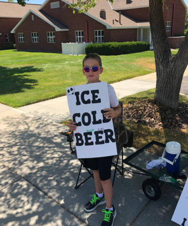 Utah Boy Sells ‘ICE COLD (root) BEER’ With Genius Marketing Move
