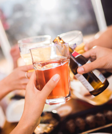 New Study: Moderate Alcohol Consumption May Prolong Life