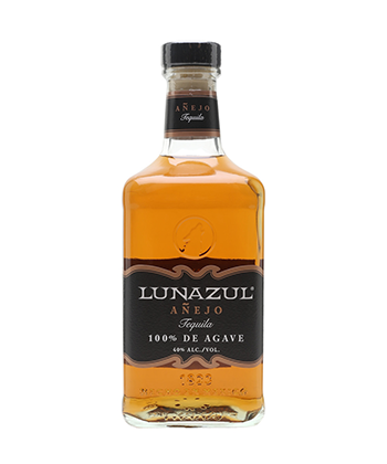 Lunazul Añejo is one of the best cheap tequilas under $25.