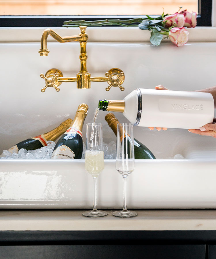 Give the Gift of Always-Chilled Wine or Bubbly with Vinglacé
