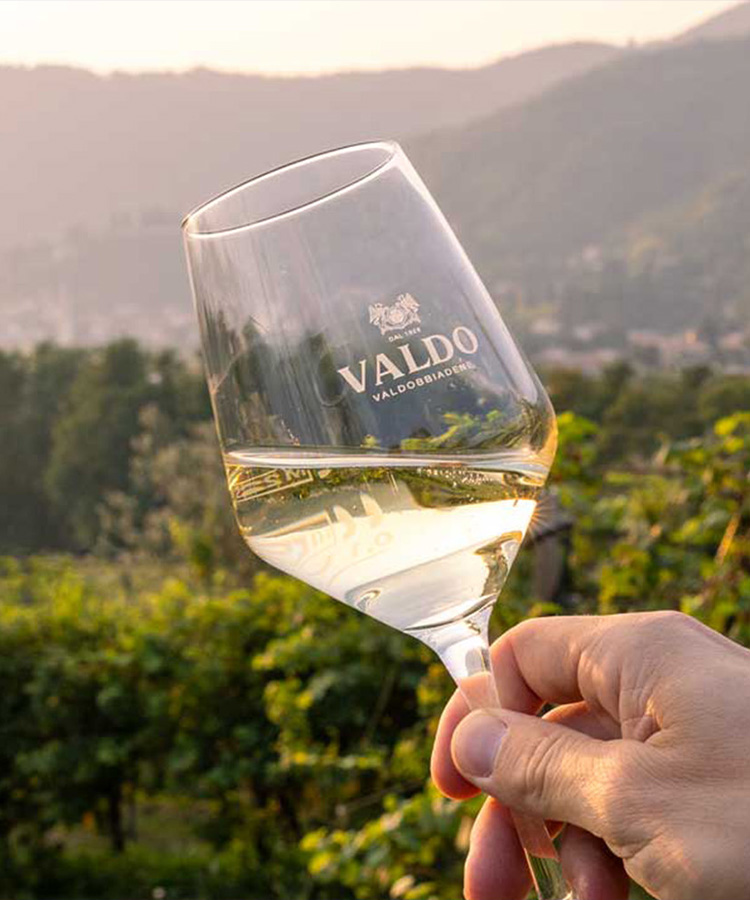 Versatility, Tradition and Innovation: Valdo is the Next Level of Prosecco