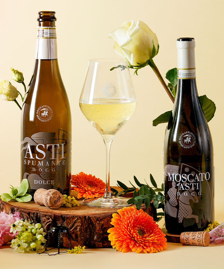 Summertime Calls For Sparkling: Cocktail Inspiration Featuring Moscato d’Asti and Asti Spumante Wines