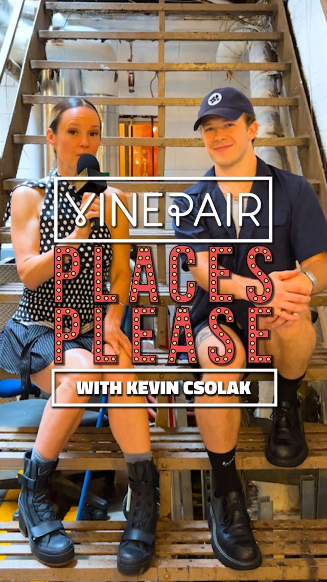 Introducing Places Please, where actor and sommelier Libby Winters interviews Broadway stars about their favorite places to eat and drink in NYC. Here’s @gypsybway’s Kevin Csolak (@kevincsolak) on his favorite bar in NYC, the best place to get a drink, and more!