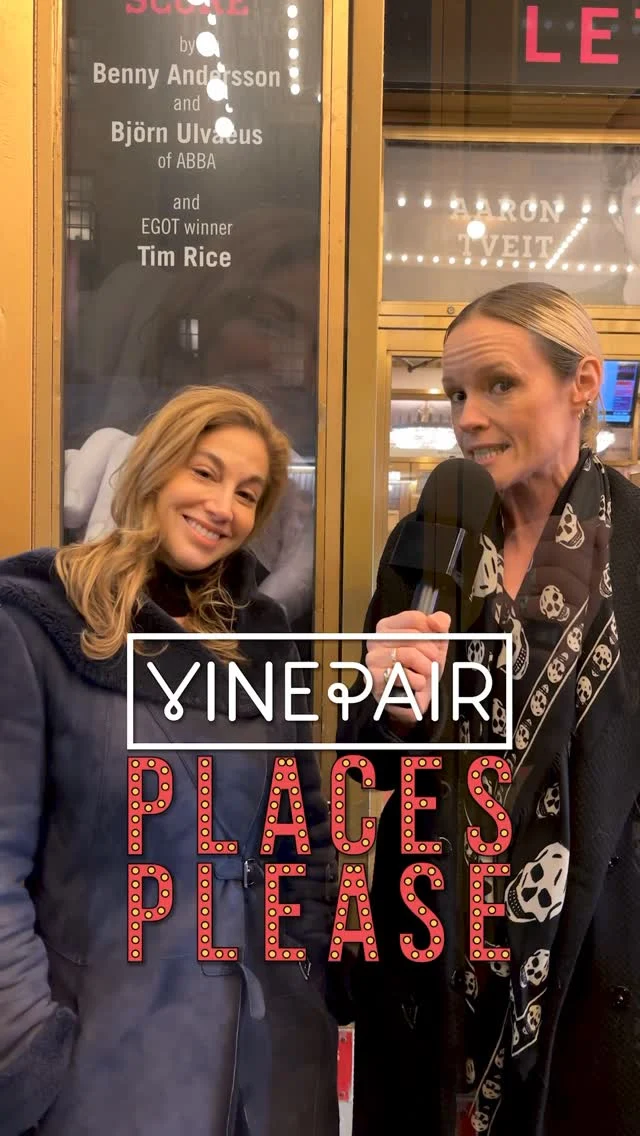 Places, Please! 🎭 We’re chatting with Lorin Latarro (@latarro), the choreographer of @chessbway about her favorite spots to eat and drink in NYC.