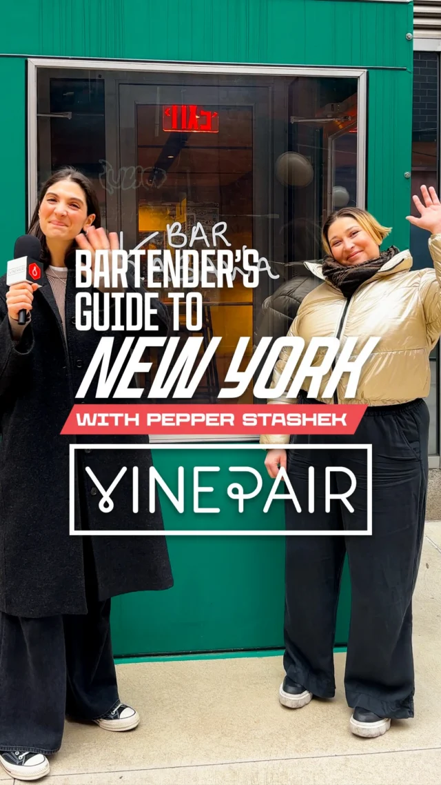 Bar Kabawa Head Bartender Pepper Stashek is giving you all the insider insight you need for a perfect night out in New York City (and the best place for breakfast in the morning). Get ready to drink like a bartender and be sure to visit Pepper at @barkabawa for some of@the very best daiquiris in NYC! 🍹